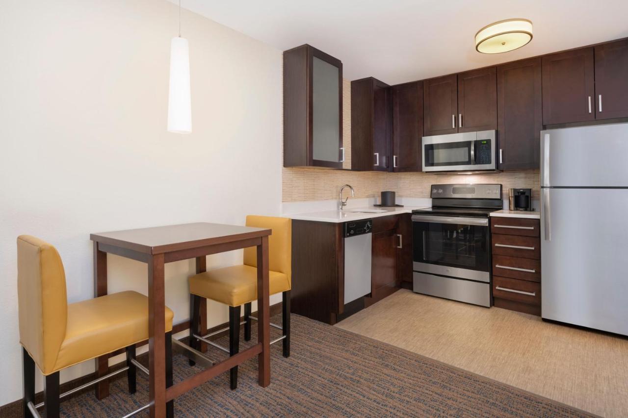 Residence Inn By Marriott Boston Bridgewater Raynham Exterior foto